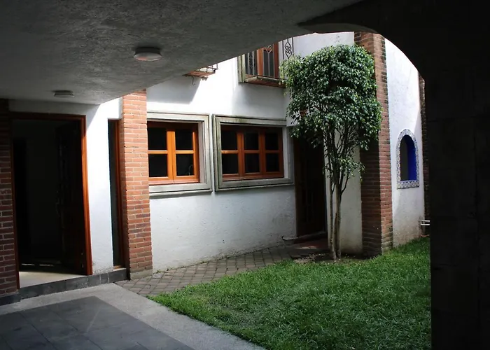 Casa Frida Coyoacan Bed & Breakfast Mexico City